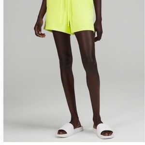 Lululemon Loungeful Short